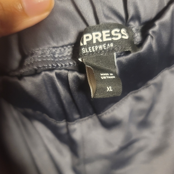 Express pajama set B4 - Picture 5 of 7